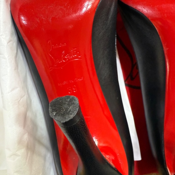 Almost New…Christian Louboutin Apostrophe 100 Nappa Pump - Picture 7 of 16